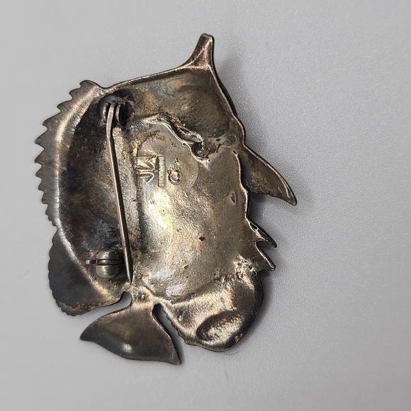 Signed Sterling Butterfly Fish Brooch - Picture 2 of 6